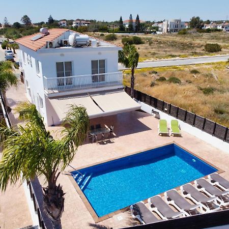 Nissi Villa Ourania Ayia Napa Bagian luar foto