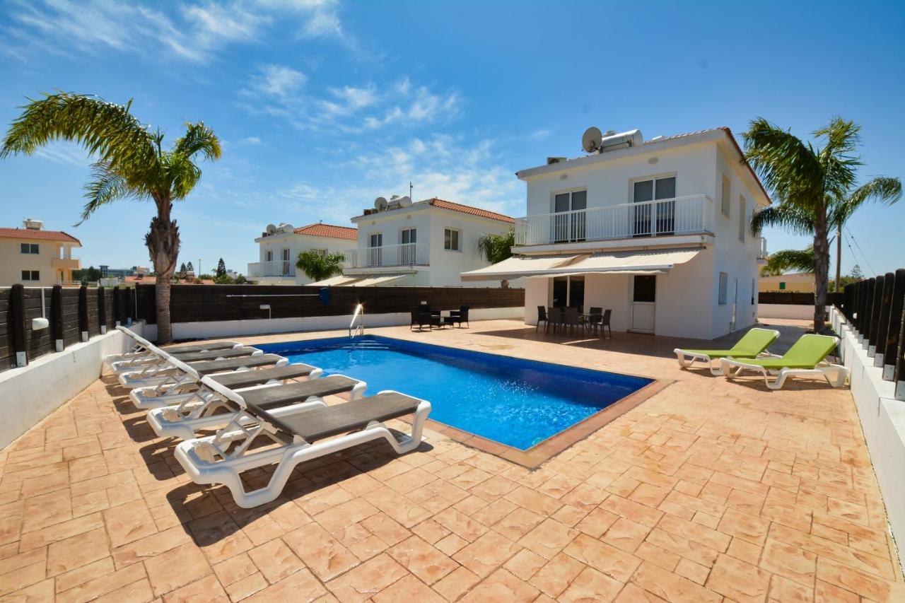 Nissi Villa Ourania Ayia Napa Bagian luar foto