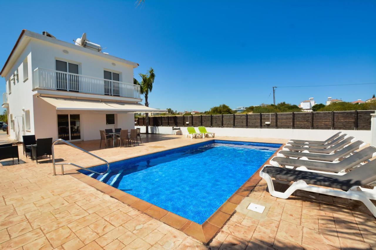 Nissi Villa Ourania Ayia Napa Bagian luar foto
