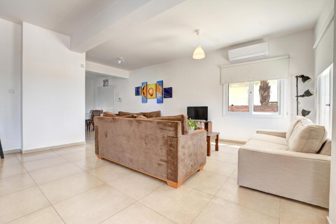 Nissi Villa Ourania Ayia Napa Bagian luar foto